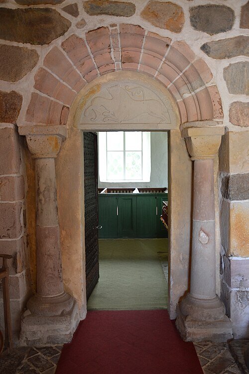 Skarhults kyrka, interno