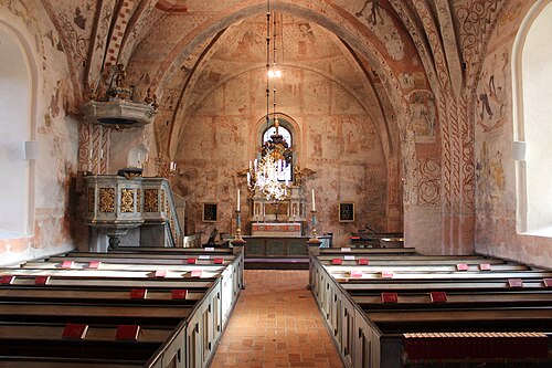 Ekeby kyrka, interno