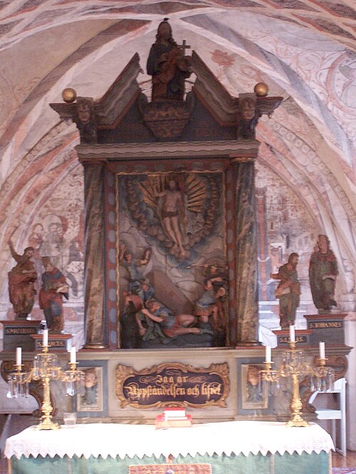 Ysane kyrka, intérieur