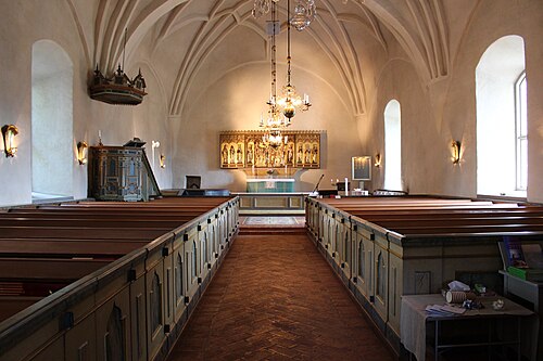 Kårsta kyrka, interno