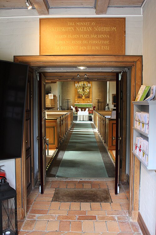 Nathanaelskyrkan, interno