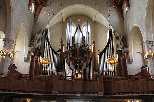 Engelbrektskyrkan, intérieur