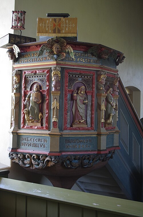 Ugglums kyrka, intérieur