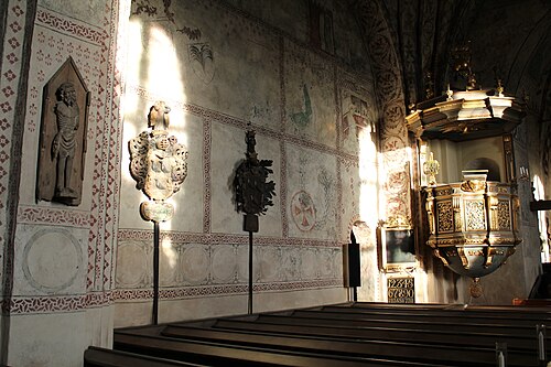 Roslags-Bro kyrka, intérieur