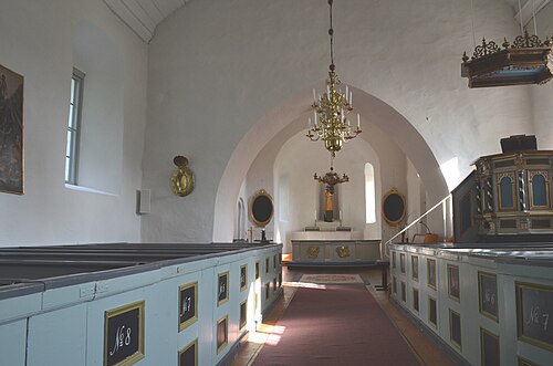 Gårdeby kyrka, interno