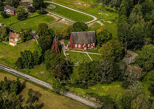 Kråksmåla kyrka