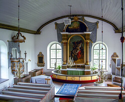 Bredsättra kyrka, interno