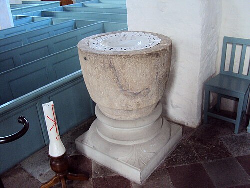 Fru Alstads kyrka, intérieur