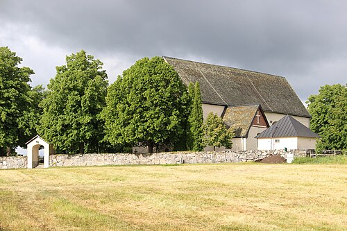 Husby-Långhundra kyrka