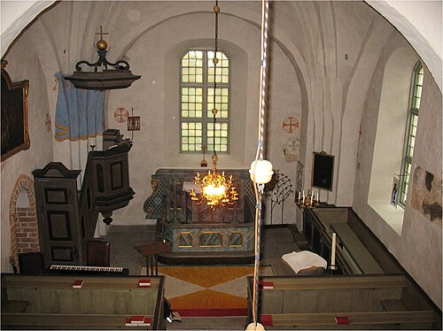 Malsta kyrka, interno
