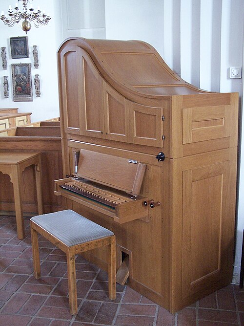 Husie kyrka, interno