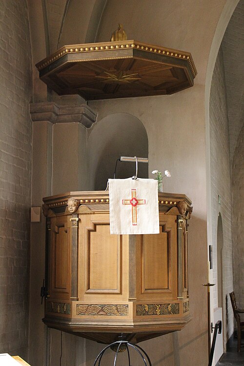 Nathanaelskyrkan, interno
