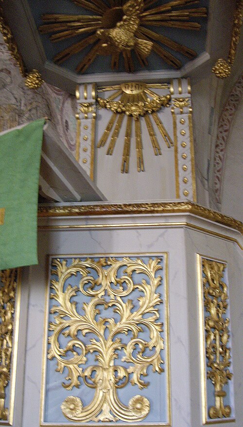 Almunge kyrka, interno