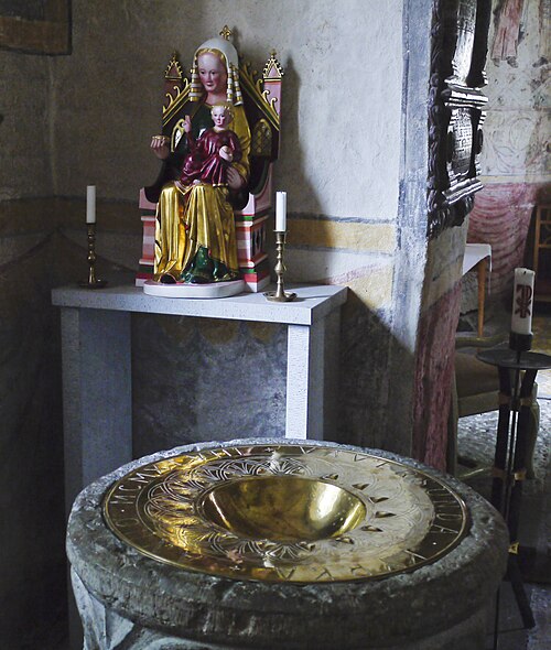 Väversunda kyrka, interno