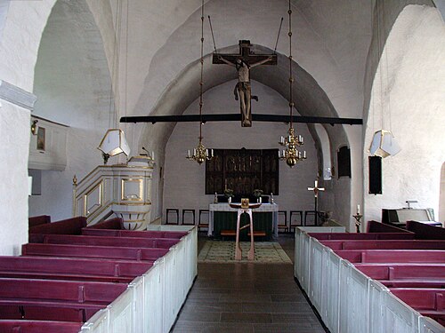 Rogslösa kyrka, interno