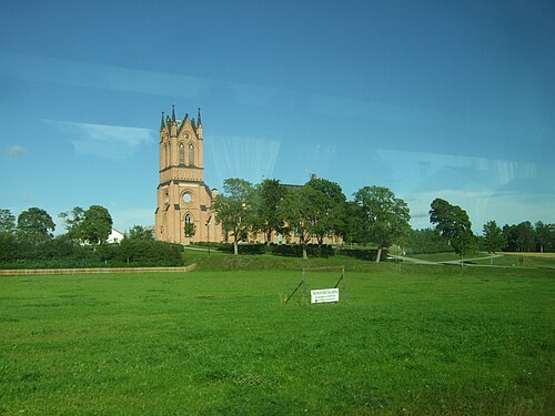 Trönö nya kyrka