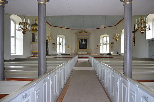 Fryele kyrka, interno