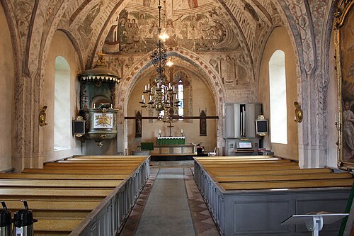 Viksta kyrka, interno