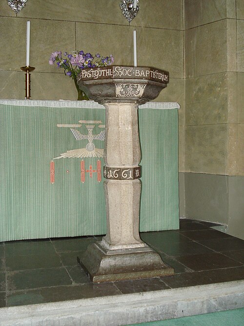 Götlunda kyrka, interno