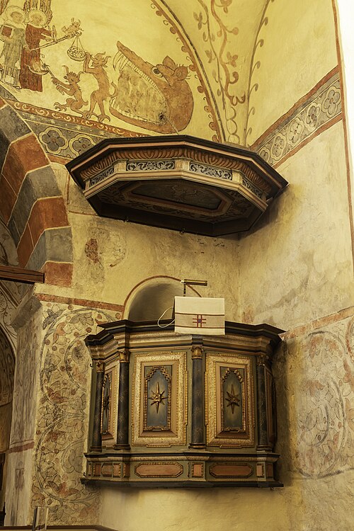Mästerby kyrka, intérieur