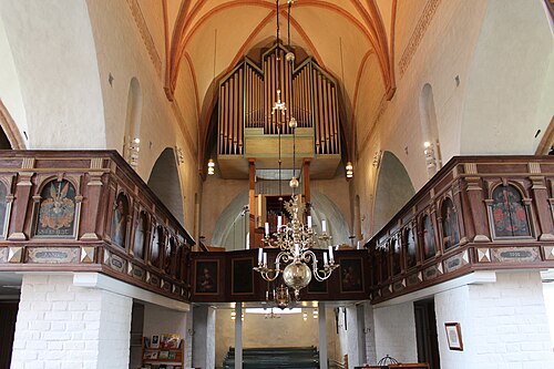 Romfartuna kyrka, intérieur