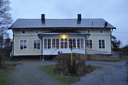 Ljusterö kyrka