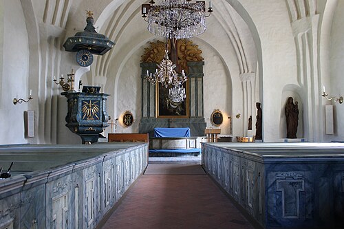 Faringe kyrka, interno