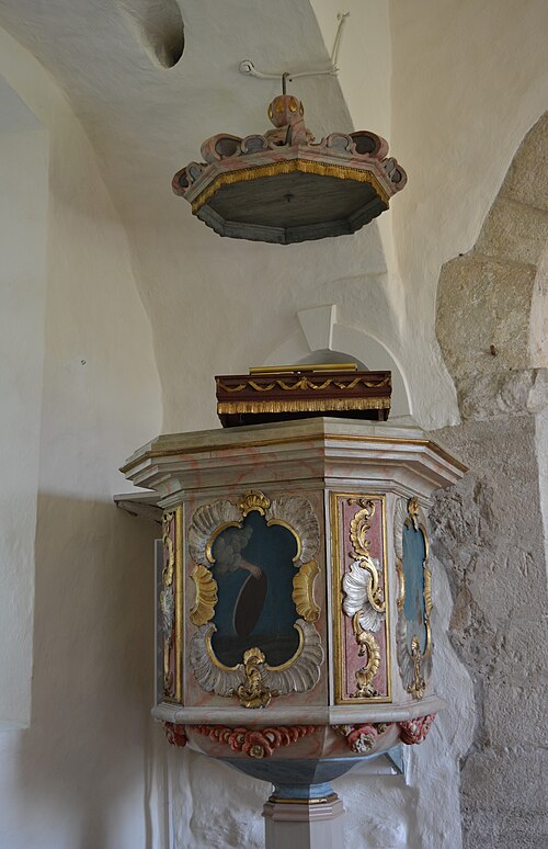 Hossmo kyrka, intérieur