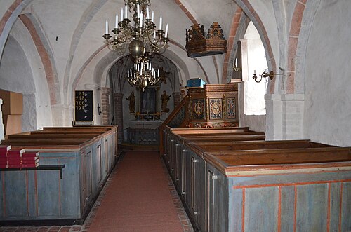 Skårby kyrka, interno