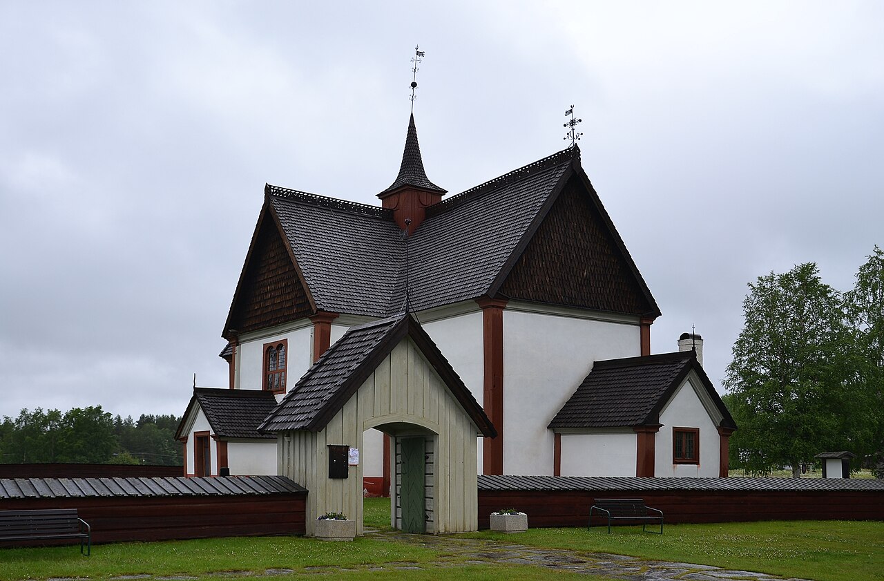 Älvros gamla kyrka
