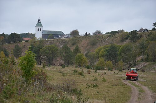 Fjärås kyrka