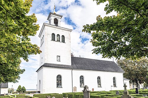 Svanshals kyrka
