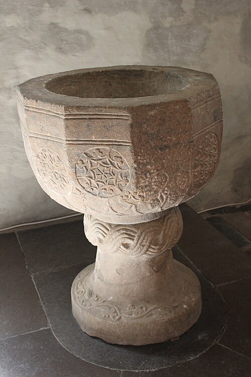 Fröslunda kyrka, interno