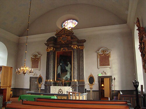 Karbennings kyrka, interno