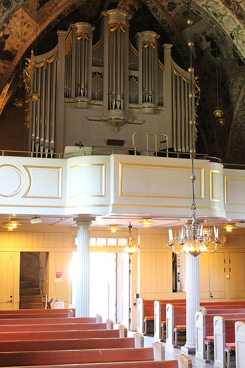 Täby kyrka, intérieur