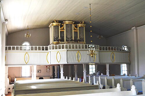 Trehörna kyrka, interno