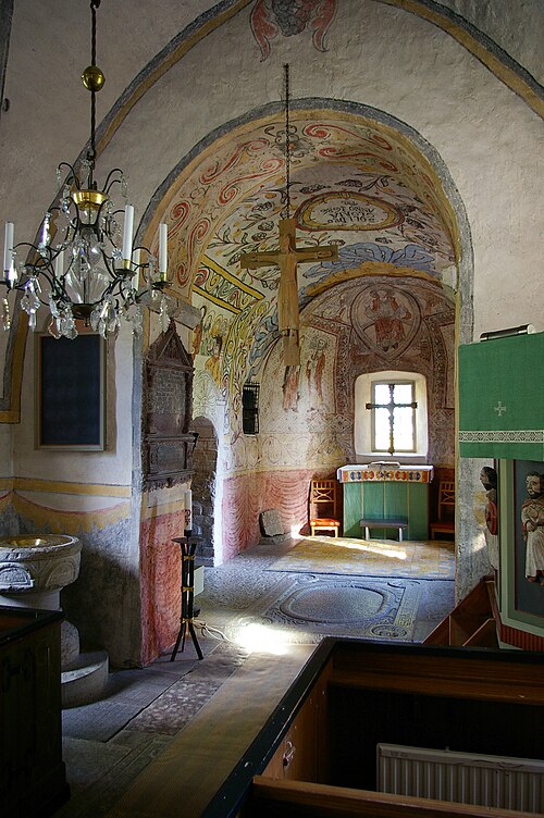 Väversunda kyrka, interno