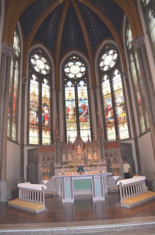 Matteus kyrka, intérieur