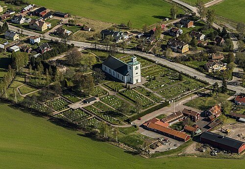 Målilla-Gårdveda kyrka