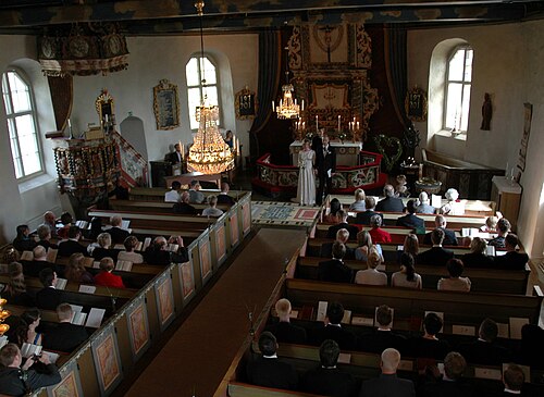 Rommele kyrka, interno