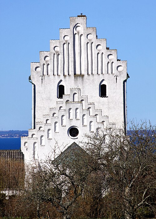 Glumslövs kyrka