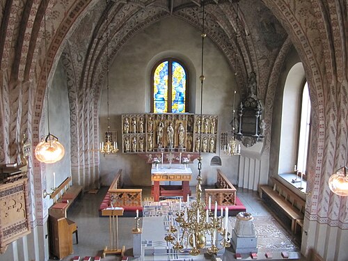 Knivsta gamla kyrka, interno