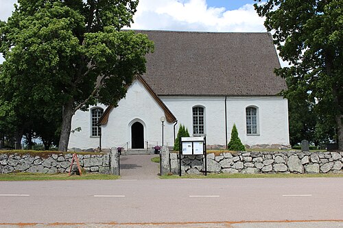 Viksta kyrka, interno
