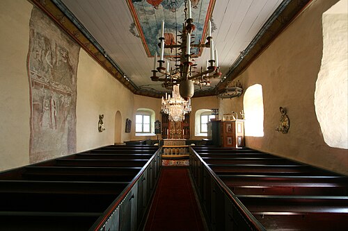 Vesene kyrka, interno