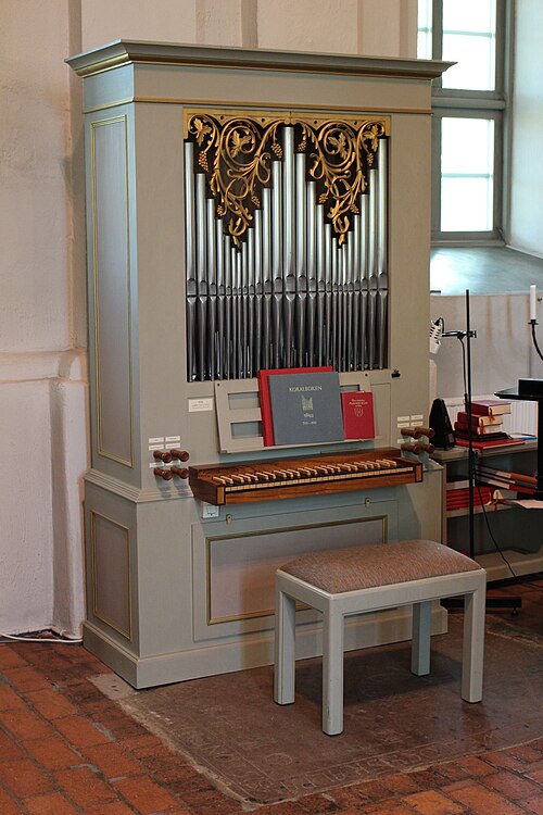 Harbo kyrka, interno