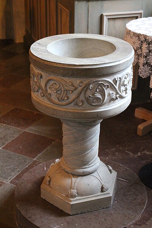 Frustuna kyrka, interno