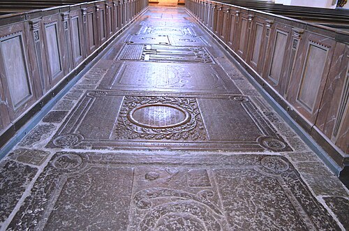 Vårfrukyrkan, interno