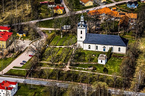 Linderås kyrka