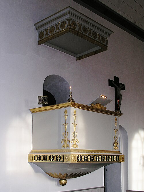 Rystads kyrka, interno