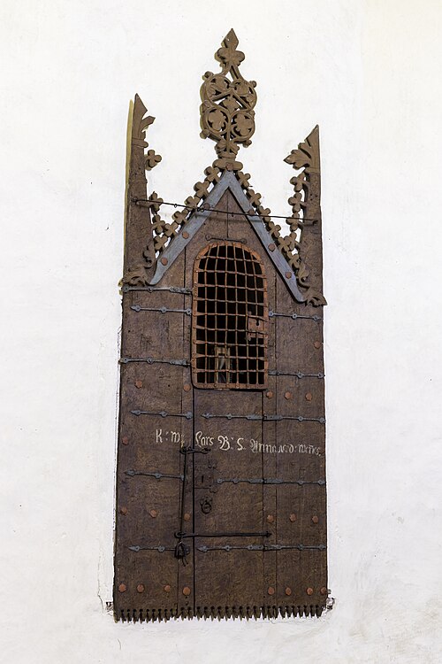 Sundre kyrka, interno